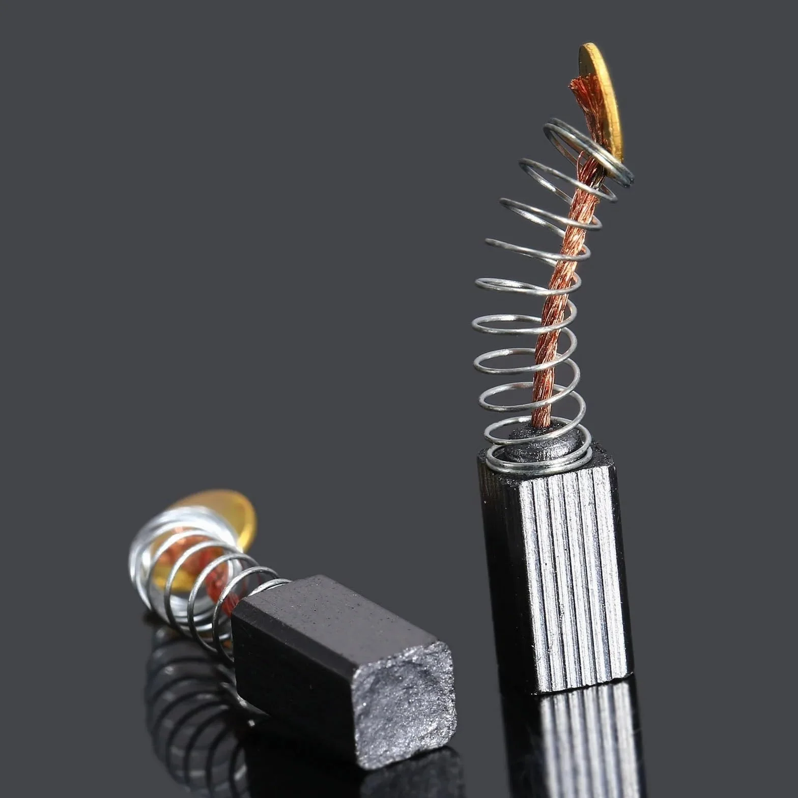 Wymiana szczotek węglowych 100 sztuk 5x5x9mm Mini wiertarka elektryczna wymiana młynka szczotki węglowe części zamienne do silników elektrycznych narzędzie obrotowe