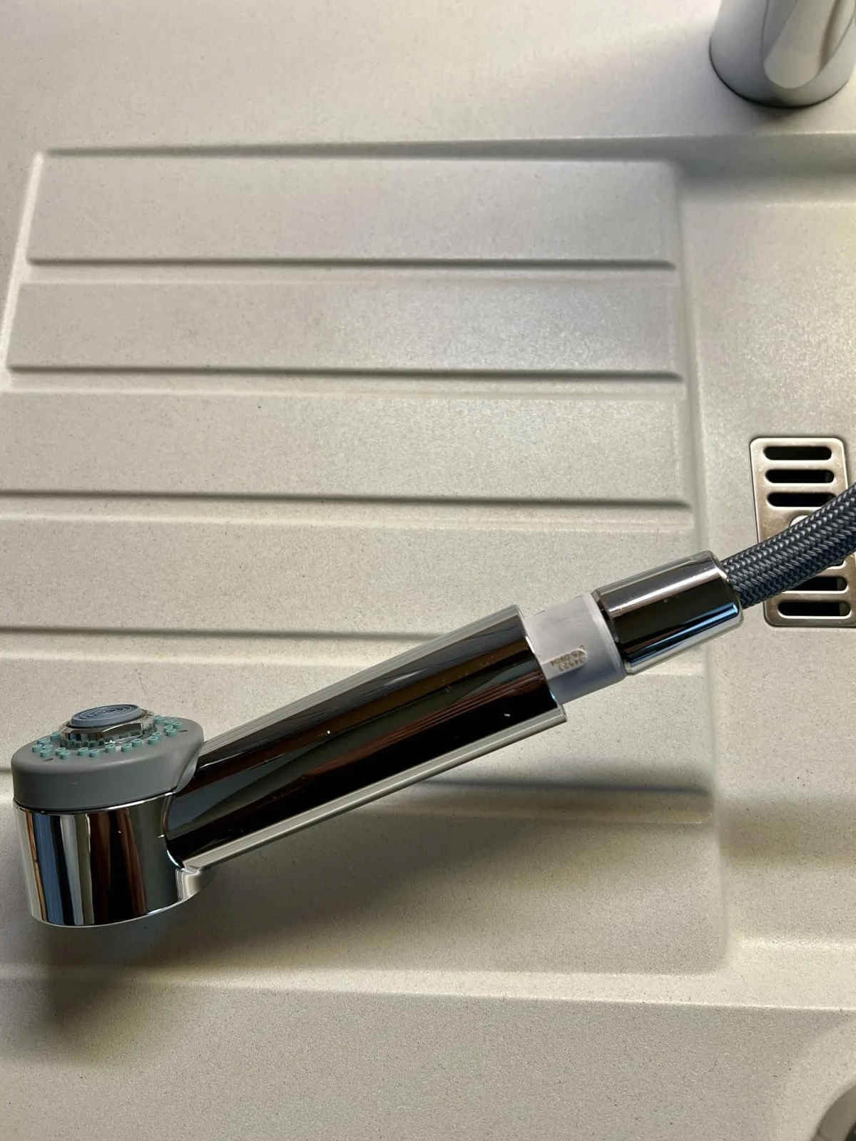 88624000 część zamienna węża do kranu kuchennego Hansgrohe wyciągany wąż natryskowy 95507000 95506000, długość 150 cm Awelife