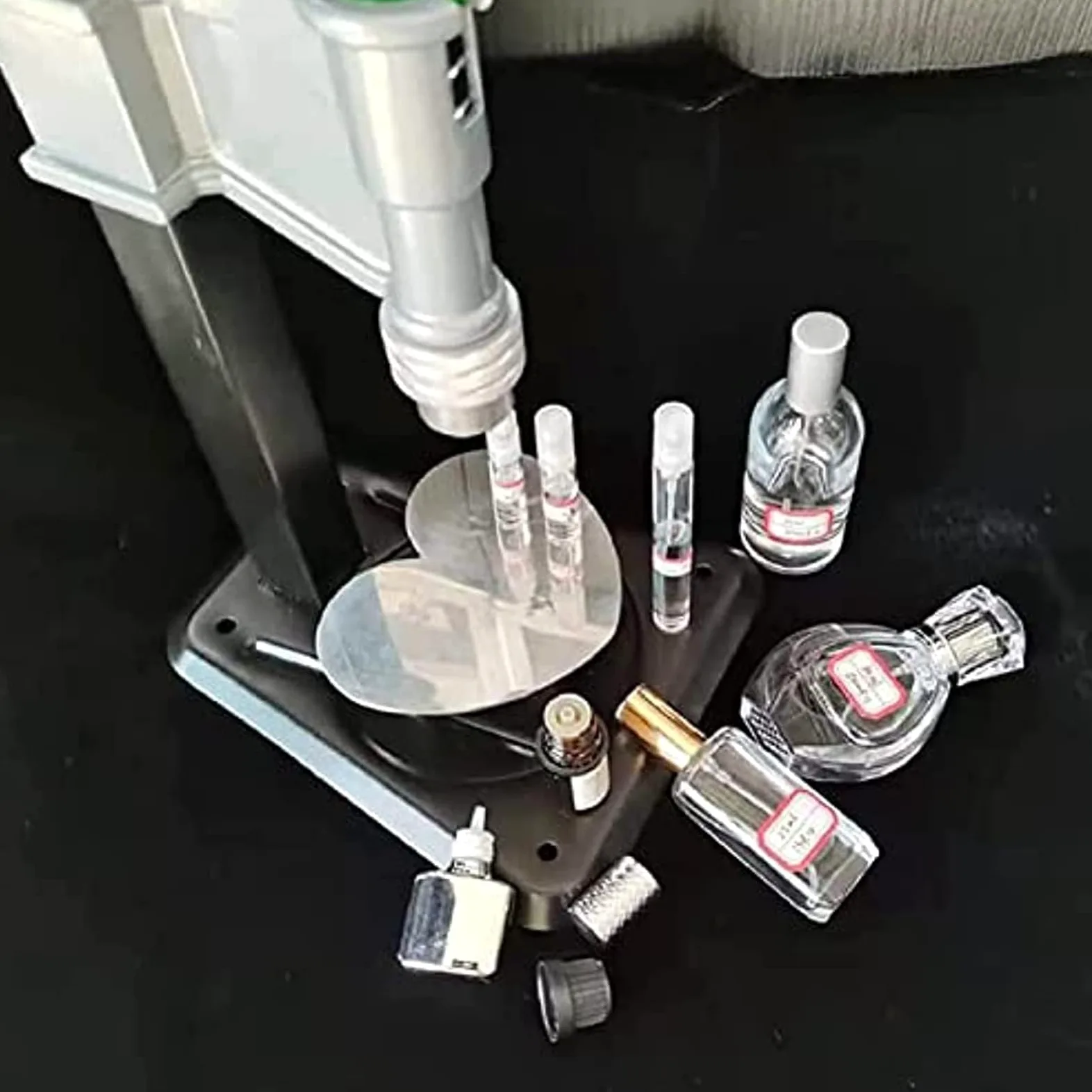 Ręczna Zakręcarka do Butelek, Zakręcarka do Flakonów Perfum | Regulowana Wysokość, Ergonomiczny Antypoślizgowy Uchwyt, Łatwa Obsługa, do Nakrętek 13-20Mm, Perfum Eterycznych(13mm)