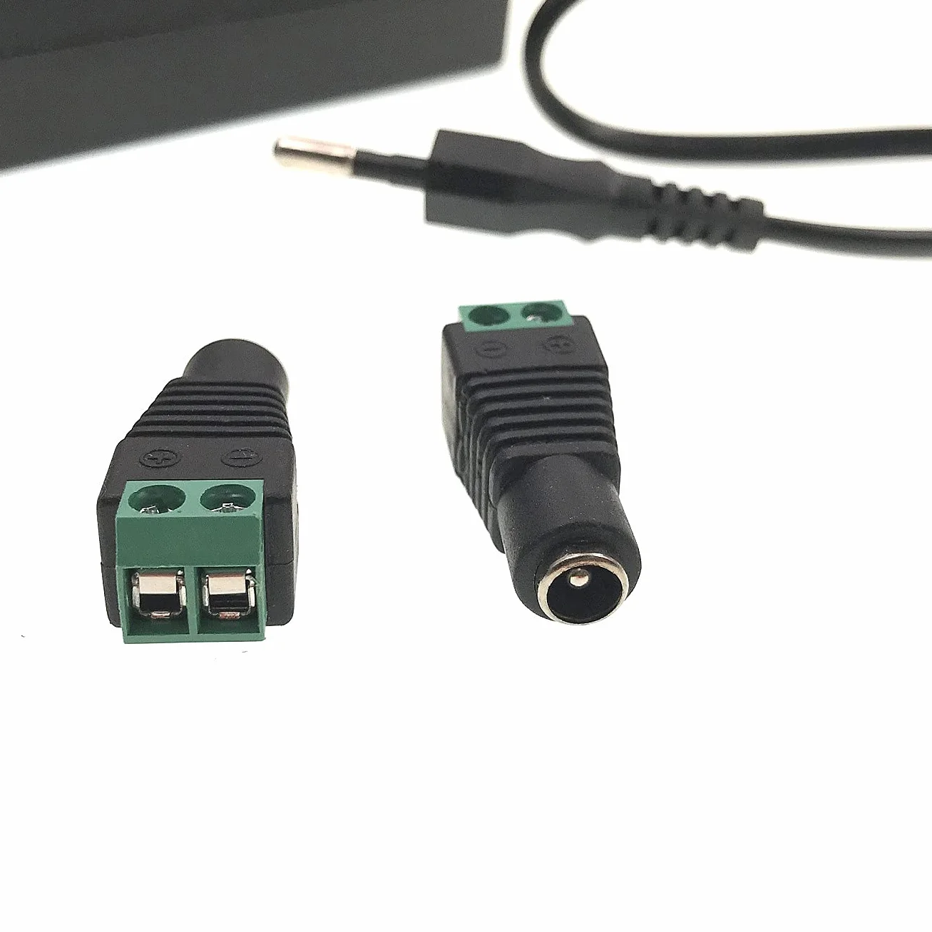 JZK 12 V 5 A 60 W adapter sieciowy z gniazdem 5,5 x 2,1 mm, AC100V-AC 240 V na DC 12 V transformator sieciowy do taśm LED, kamery CCTV, DVR NVR