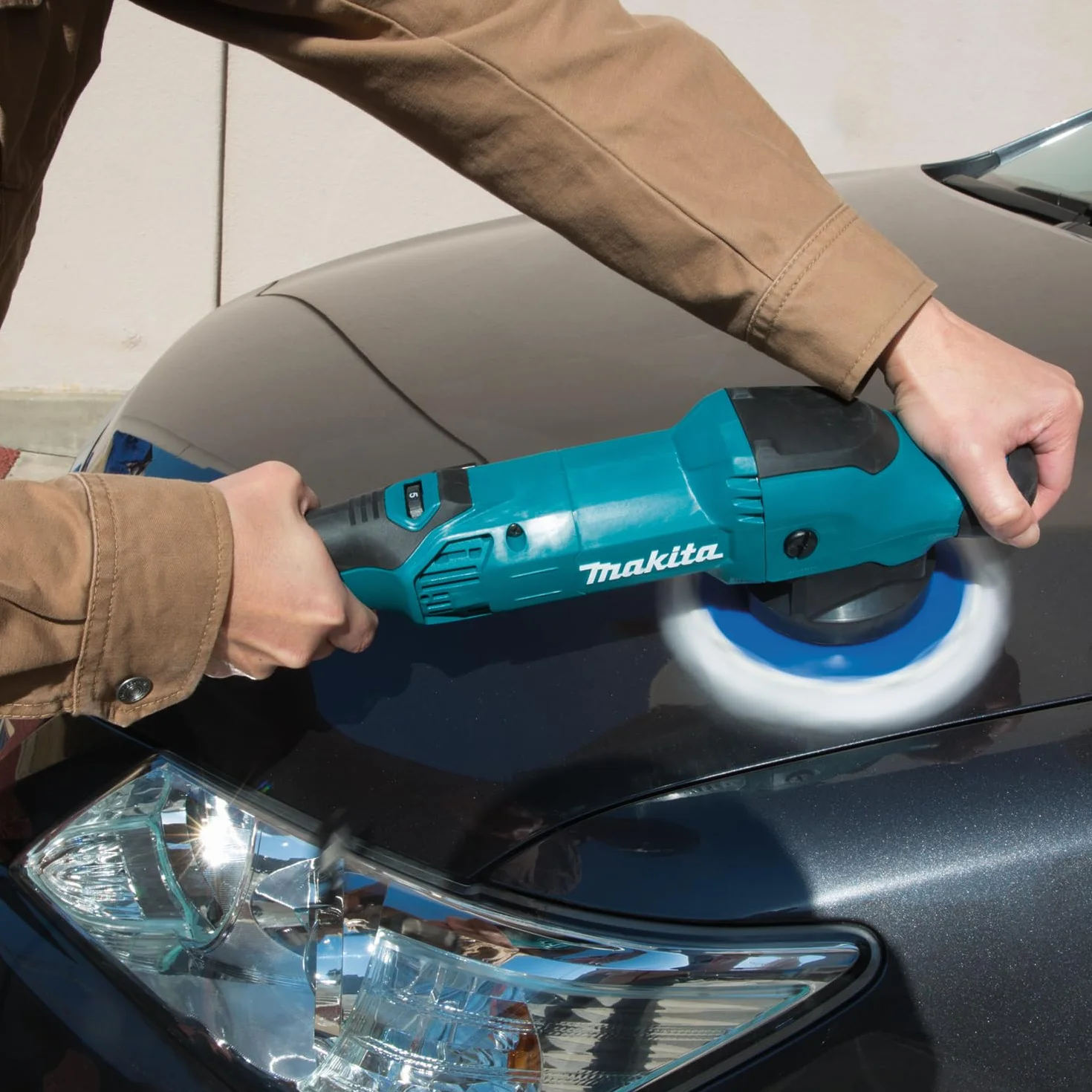 Makita Polerka mimośrodowa (900 W, 230 V) PO5000C