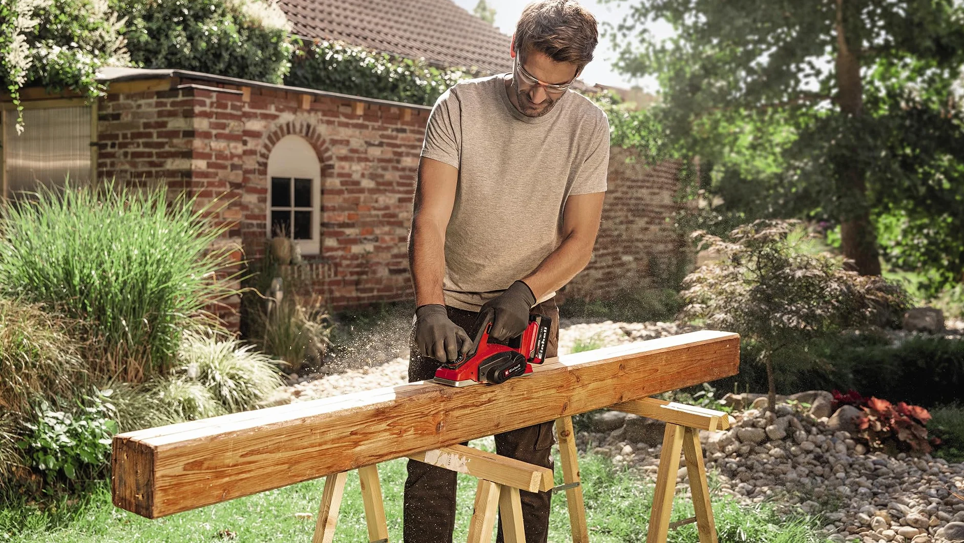 Einhell Strug akumulatorowy TE-PL 18/82 Li-Solo Power X-Change (18 V, Li-ion, szerokość struga 82 mm, głębokość skrawania do 2 mm, automatyczna stopka parkująca, bez akumulatora i ładowarki)