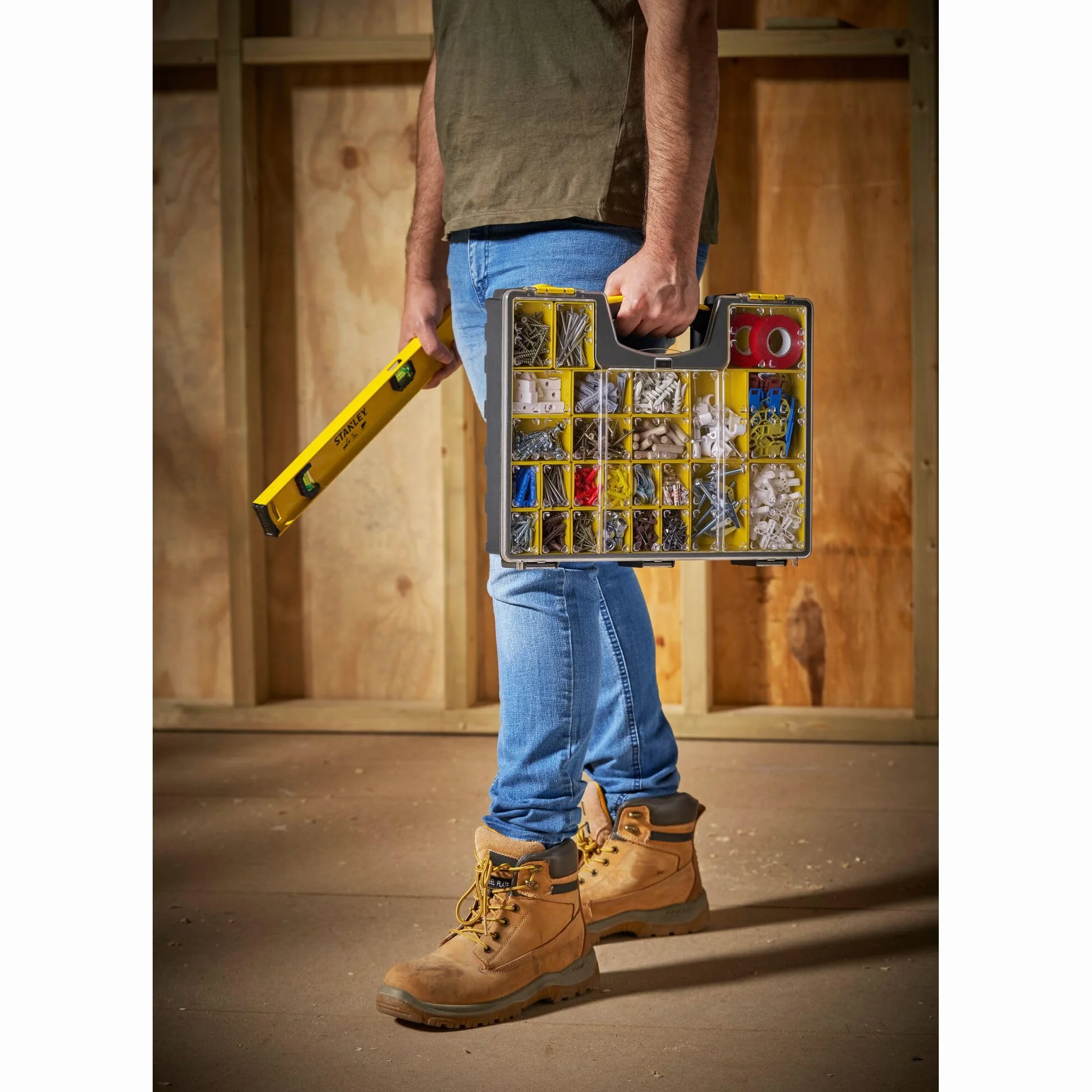 Stanley 1-92-748 Skrzynka Narzędziowa Organizer Pro, Czarny, Żółty