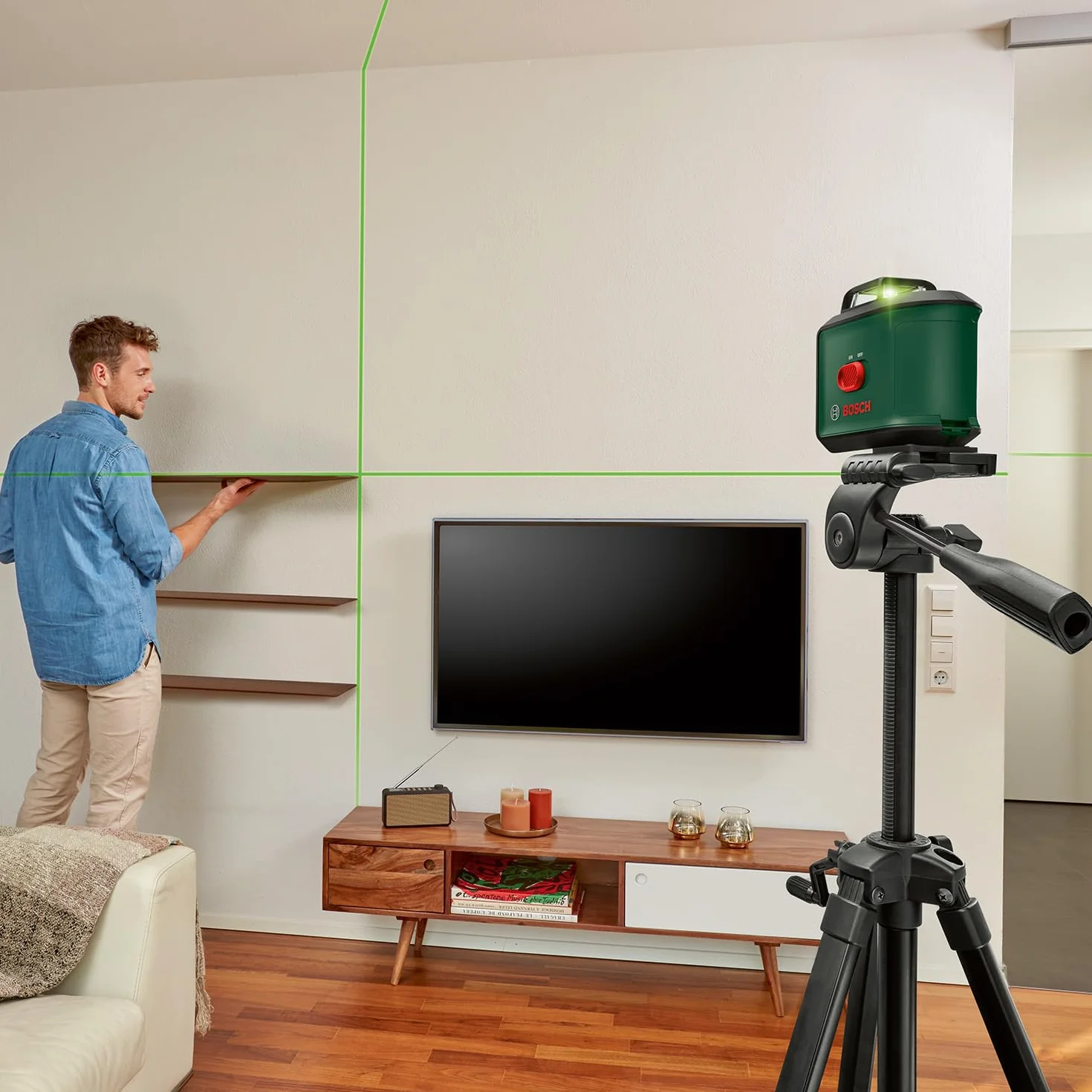 Statyw premium Bosch TT 150 (regulacja wysokości w zakresie 55 – 157 cm umożliwia szybkie i elastyczne pozycjonowanie laserów krzyżowych, opakowanie kartonowe)