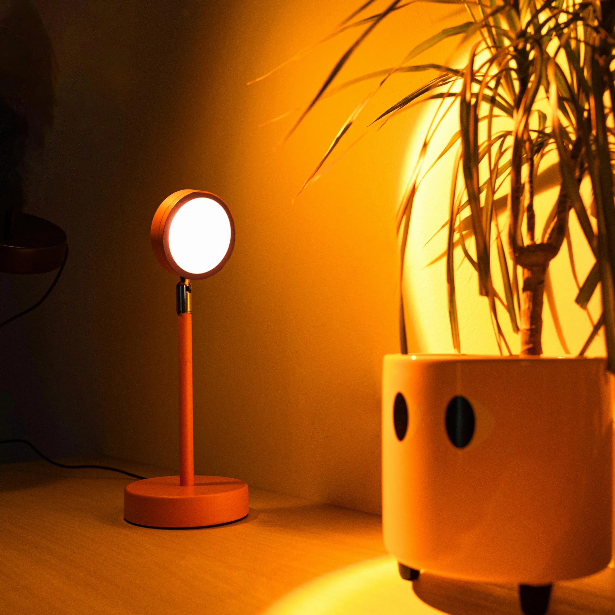 Fisura – Lampa Zachodzącego Słońca 16 Kolorów. Pomarańczowa, Relaksująca LED. Romantyczna Z Kablem USB. Oryginalna Na Prezent. 26,5 cm x 10 cm.