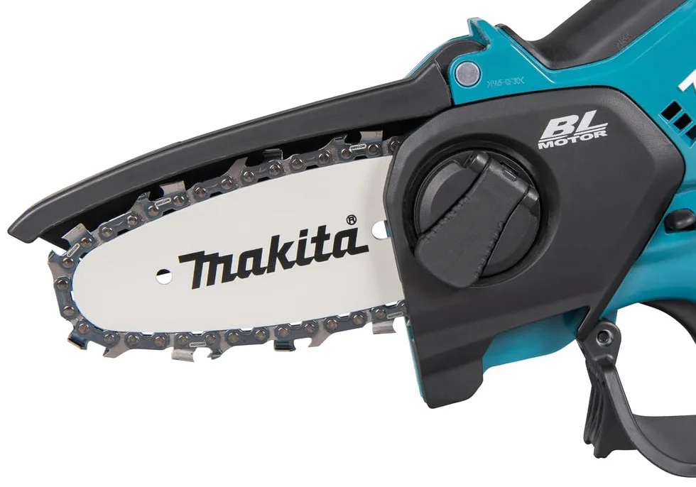 Makita DUC101RF01 akumulatorowa piła do gałęzi 18 V / 3,0 Ah, 1 akumulator + ładowarka