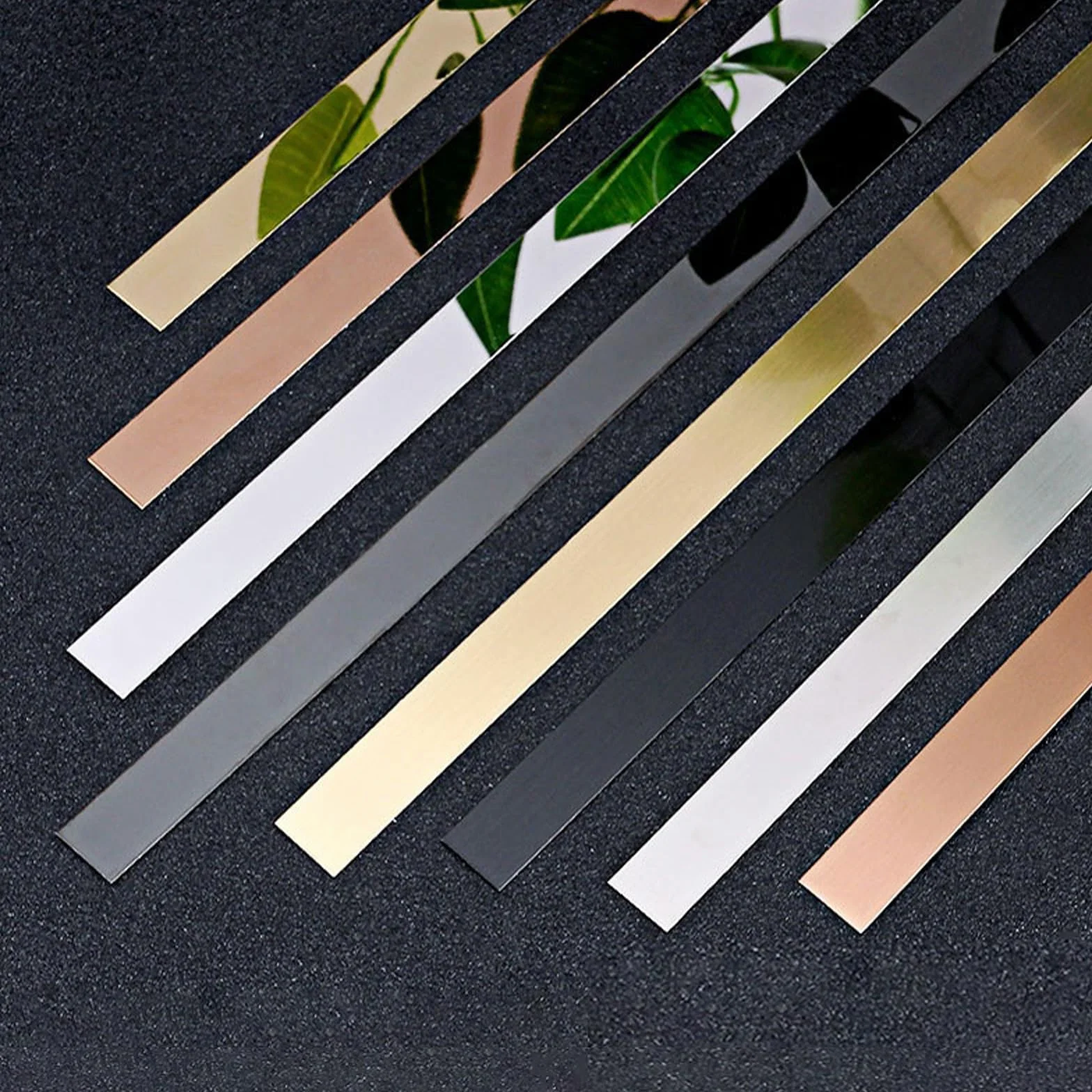 Odklej i przyklej, czarne listwy wykończeniowe na ściany, krawędzie, obramowania, ramy okienne, płytki backsplash, elastyczne i samoprzylepne wykończenie, 30 mm x 16 m